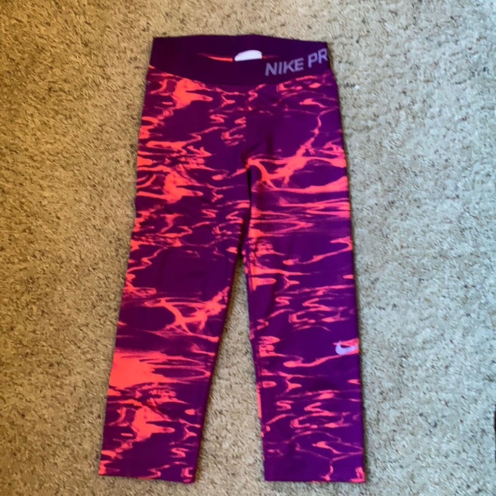 XS Nike pro Dri-fit running tights/Capri length